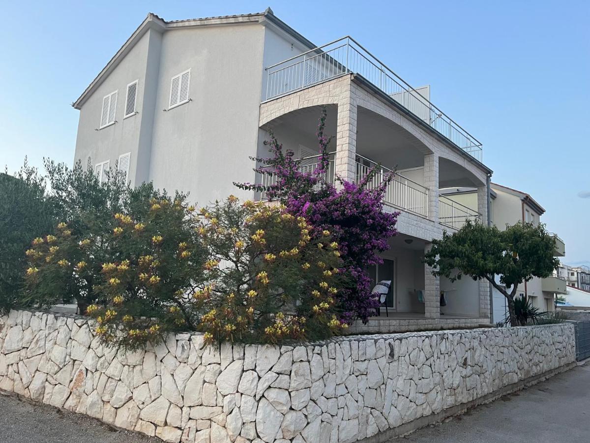 Apartmani Emil Trogir Exterior foto
